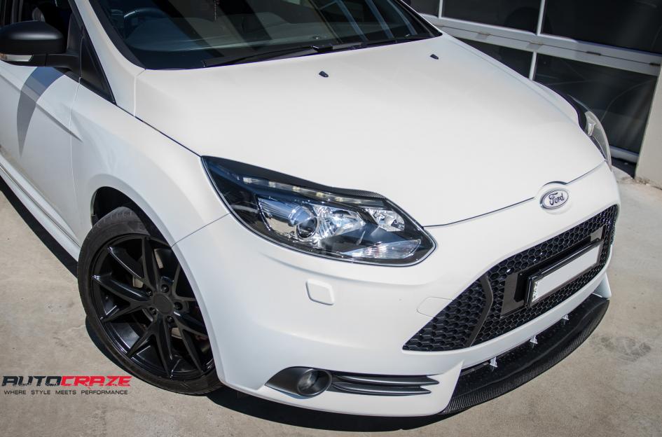 FORD FOCUS  5 STUD  MISANO MATTE BLACK